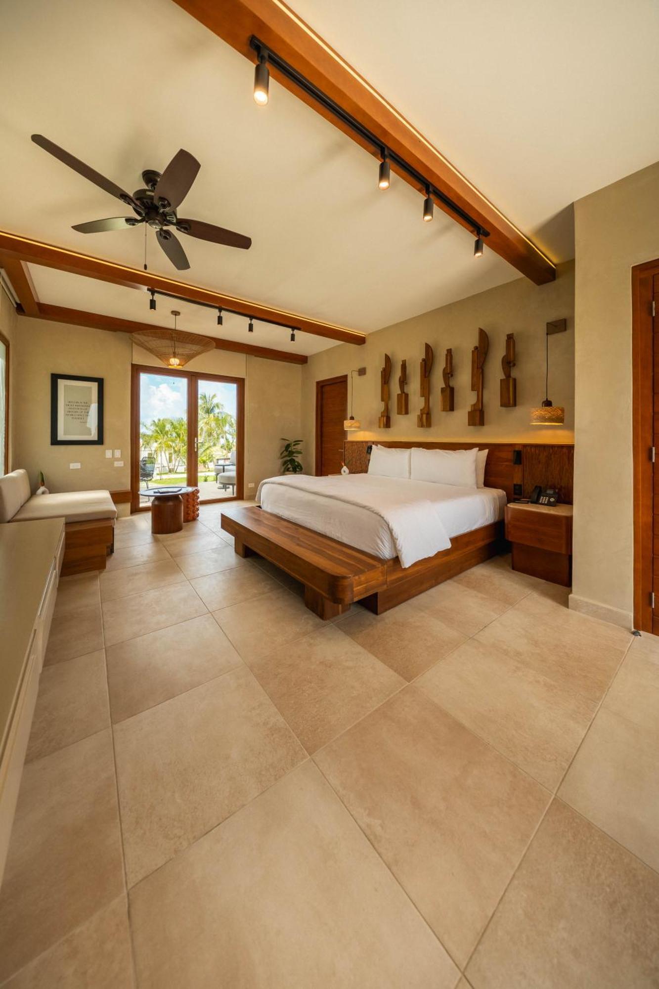 Las Verandas Hotel & Villas First Bight 외부 사진