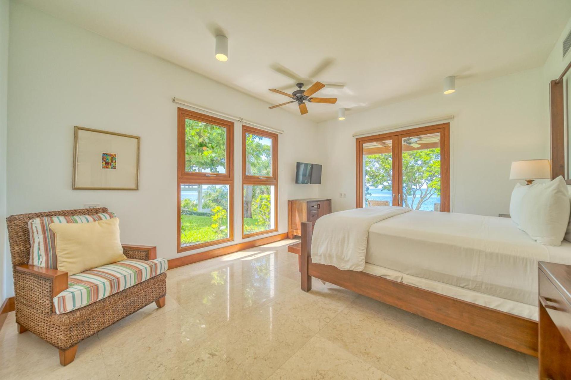 Las Verandas Hotel & Villas First Bight 외부 사진