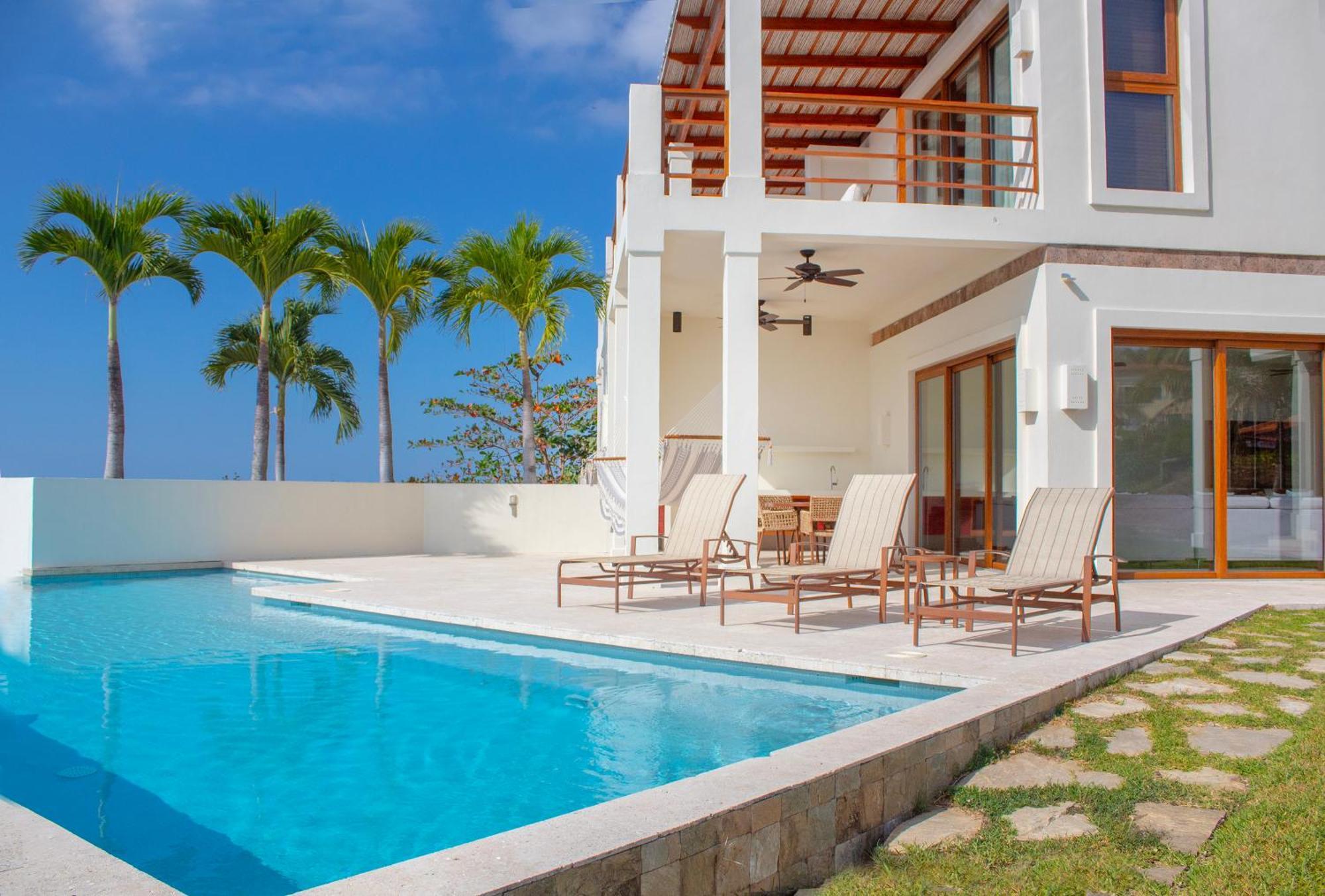 Las Verandas Hotel & Villas First Bight 외부 사진