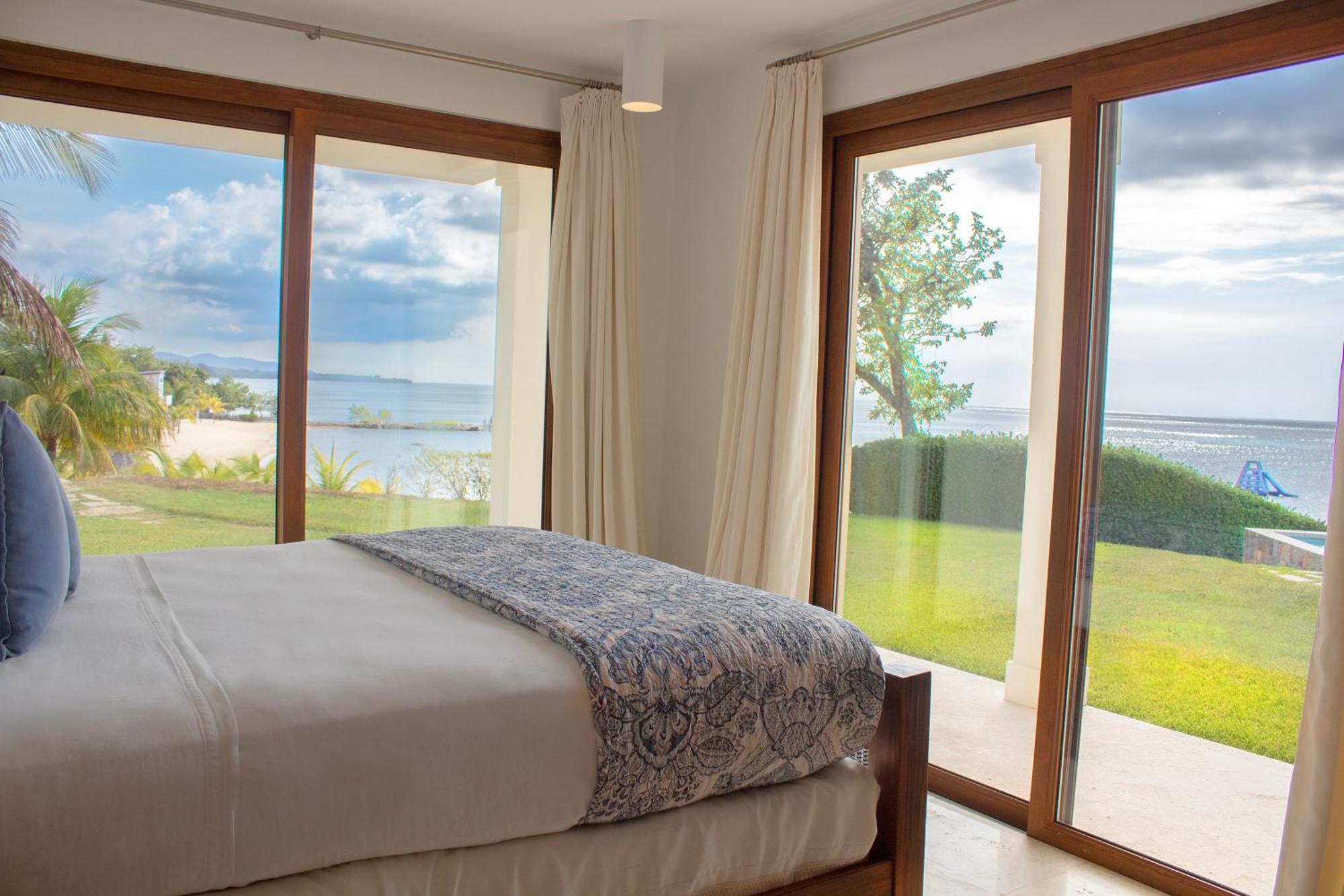 Las Verandas Hotel & Villas First Bight 외부 사진