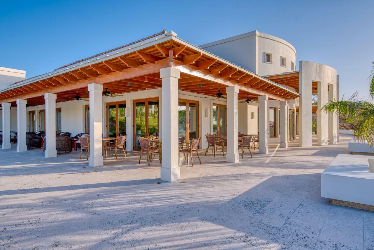 Las Verandas Hotel & Villas First Bight 외부 사진